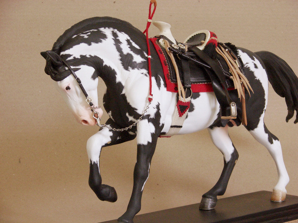 Escultura Cavalo Paint Horse